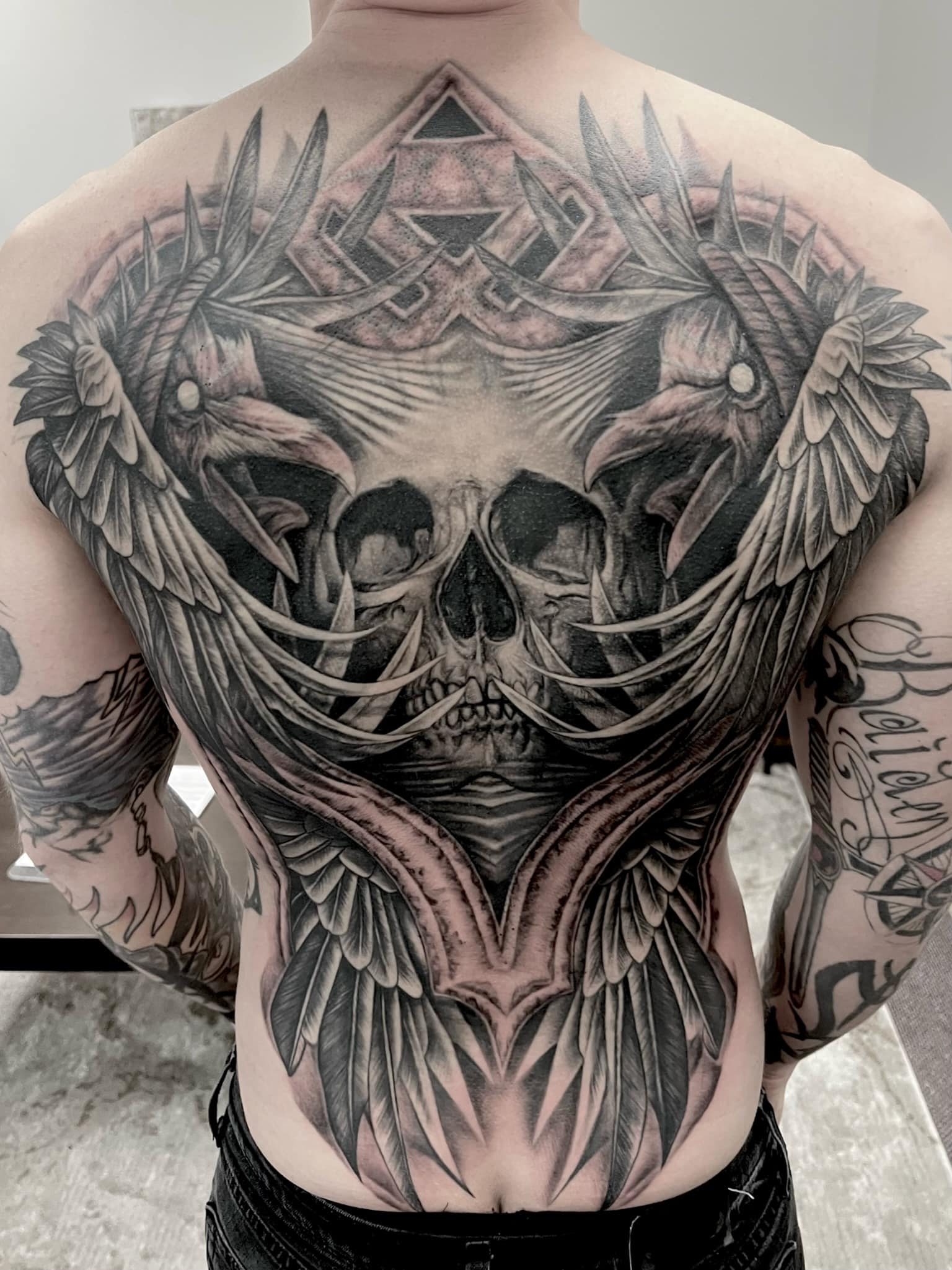 death-skull-ravens-back-tattoo-tattoo-by-josh-hibbard